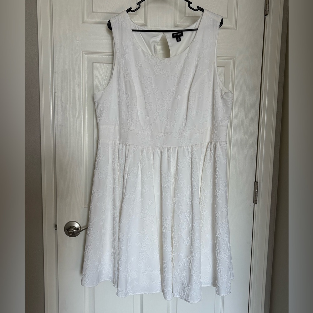 White Fit & Flare dress by Torrid, size 18